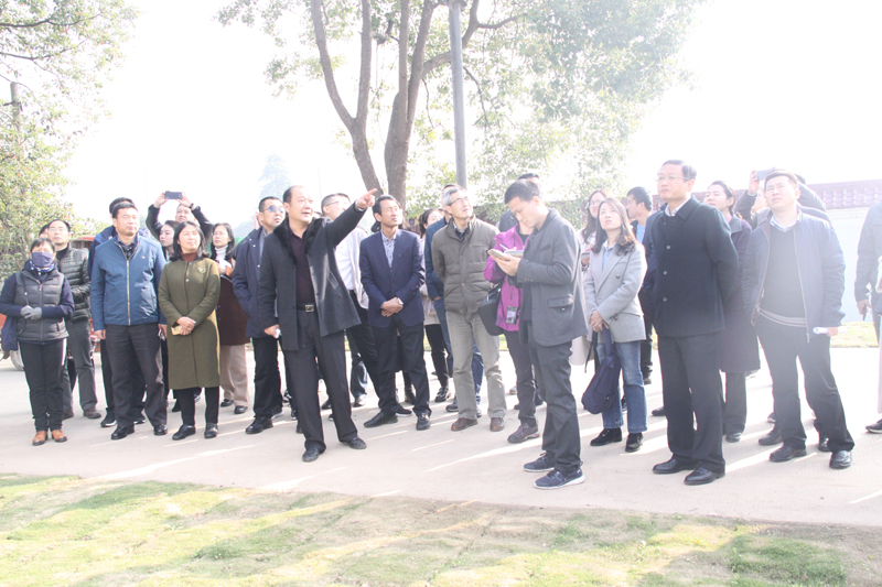 00 (2).jpg 00 (2).jpg